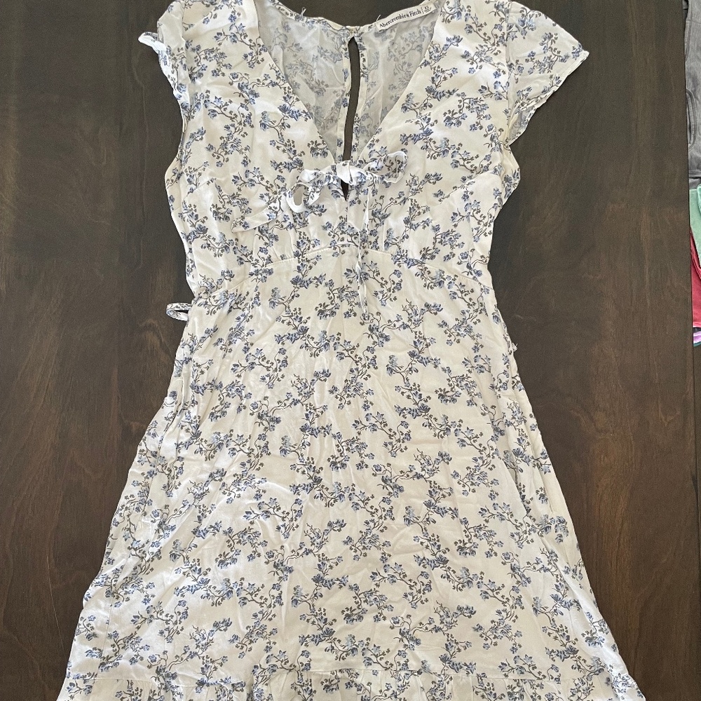 Abercrombie & Fitch Tie Mini Dress